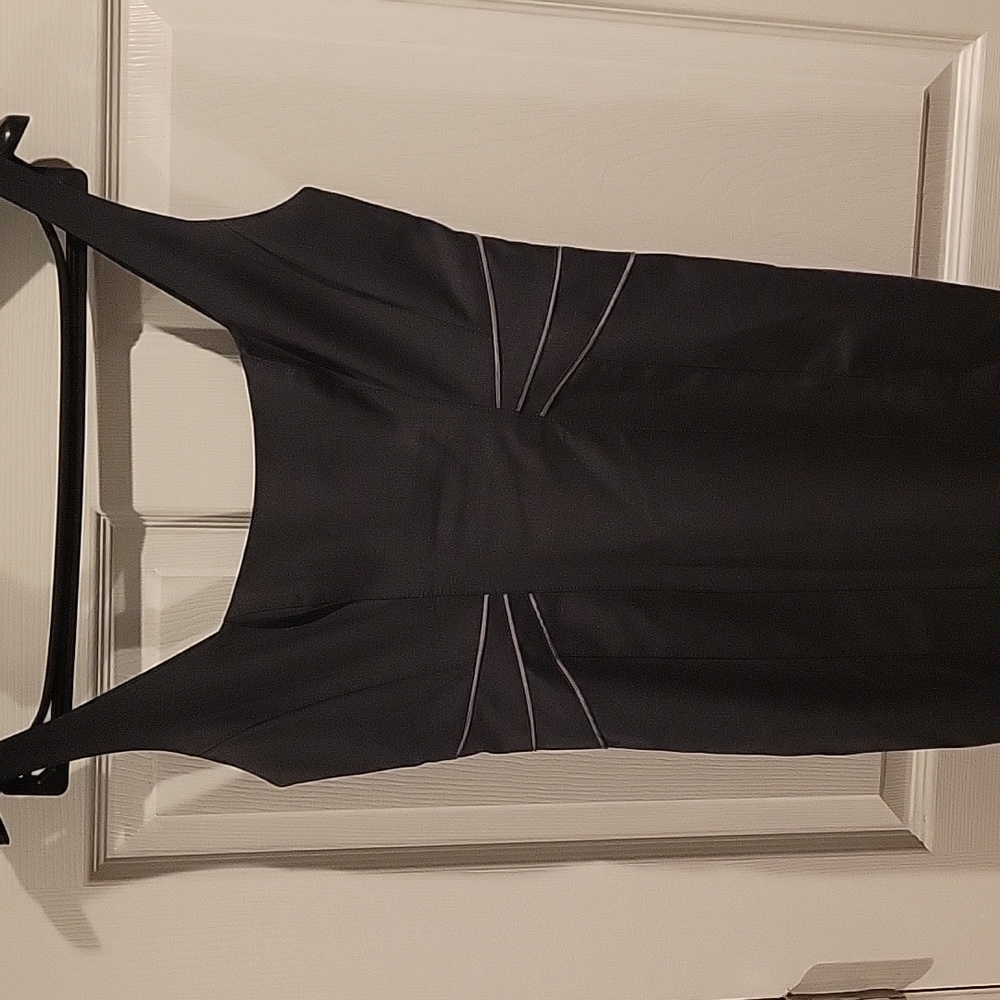 bebe 2 Piece Set. Dark Gray Tailored Women's Blazer and Dress Set - Picture 8 of 13